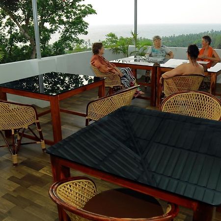 Dr Nisha'S Vedic Remedies Thiruvananthapuram Exterior photo